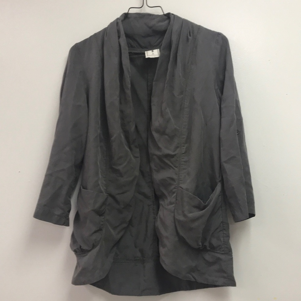 Gray/green blazer/jacket/sweater size M.